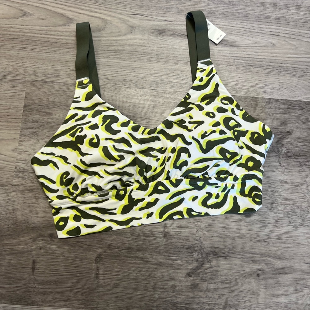 Aerie OFFLINE by Aerie Leopard Print Sports Bra Medium Support Sz L